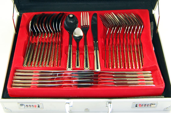 72-Piece Stainless Steel Cutlery Set with Case