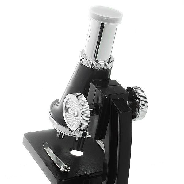 18 Piece Microscope with Discovery Kit