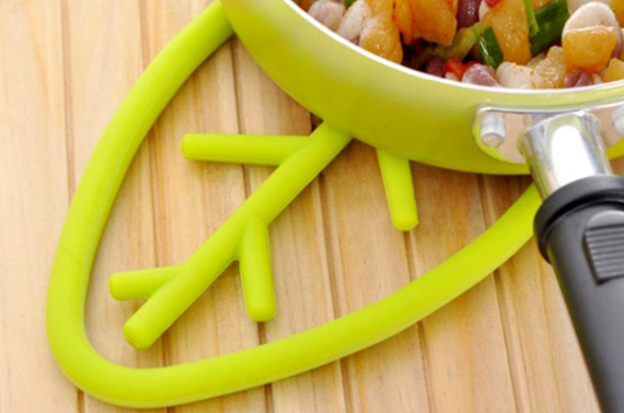 FREE Ozstock Day: Multifunctional Silicone Leaf
