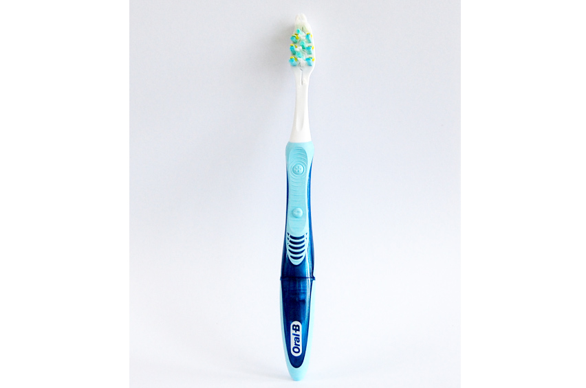 FREE Ozstock Day OralB Pulsar Antibacterial Soft 35 Vibrating Toothbrush