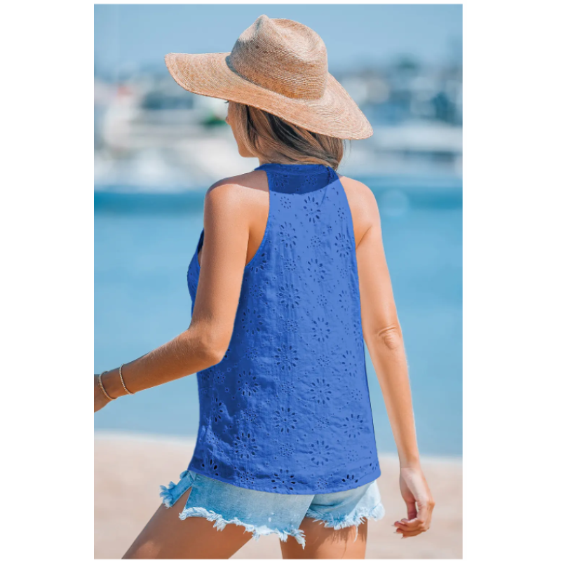 Size: L Bold Steps Blue Top